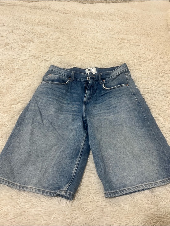 BDG Pants - BDG Denim Bermuda Shorts - Light Blue Wash